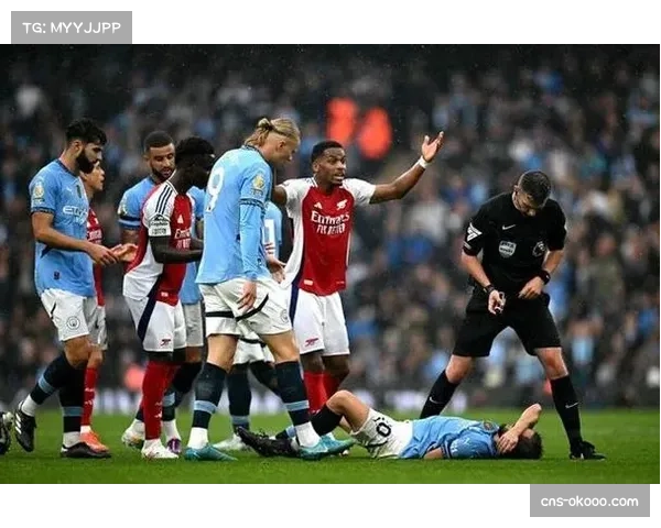 阿克谈曼城战术演变称本赛季球队面对盯人防守时进攻更加主动