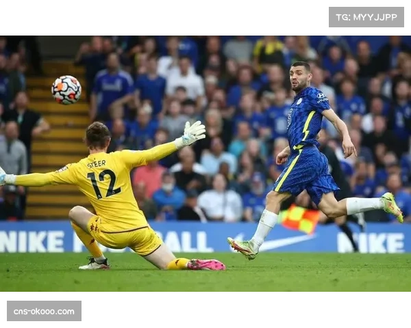 维拉沃特金斯跑动距离71.7公里 高压逼抢次数联赛第一